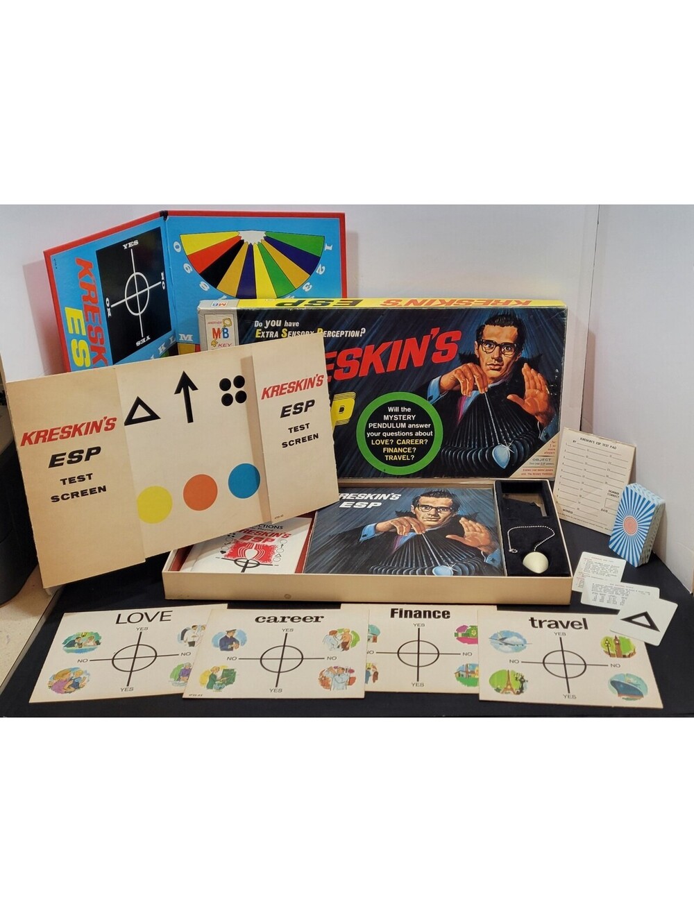 Vintage 1966 Kreskin's ESP Milton Bradley Psychic Board Game 1+ Players